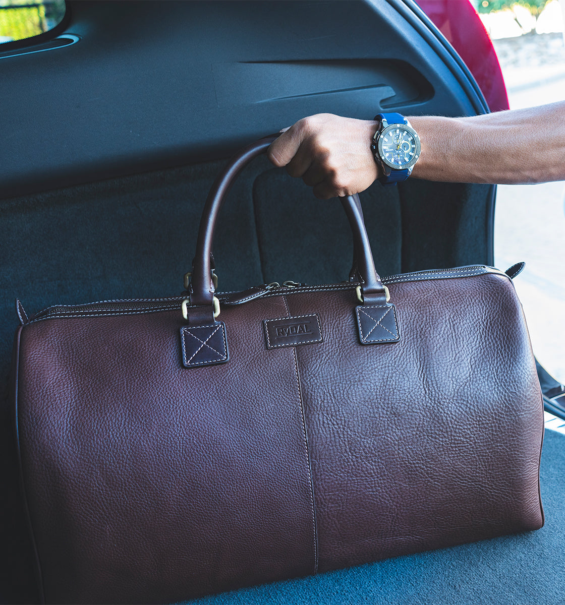The Portland Leather Travel Bag from Rydal.  Shop online at www.rydalbags.com. Free UK delivery.