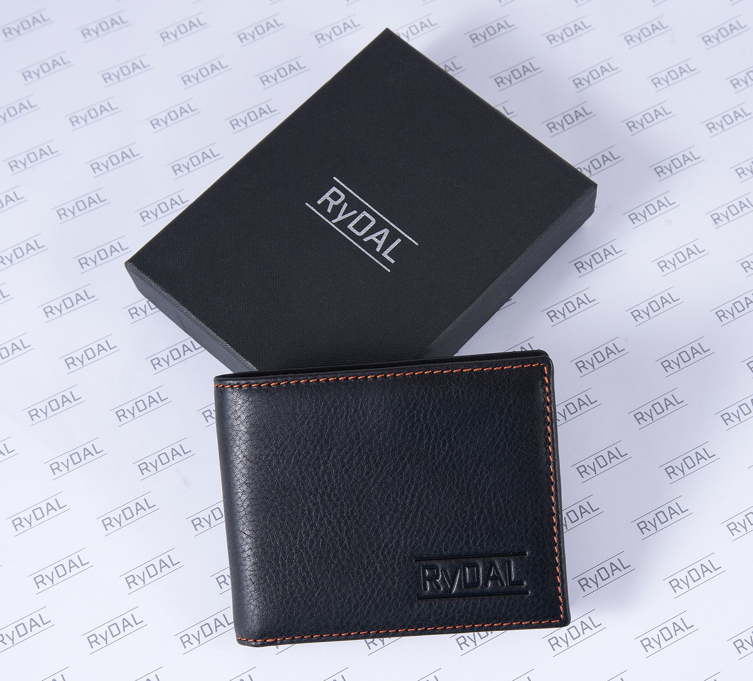 Mens Leather Wallet from Rydal in 'Black/Rust' with Giftbox.