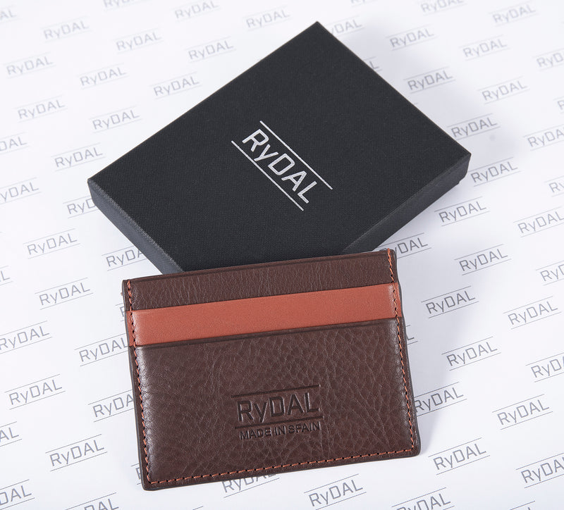 Mens Leather Card Holder in 'Dark Brown/Rust' with Giftbox.
