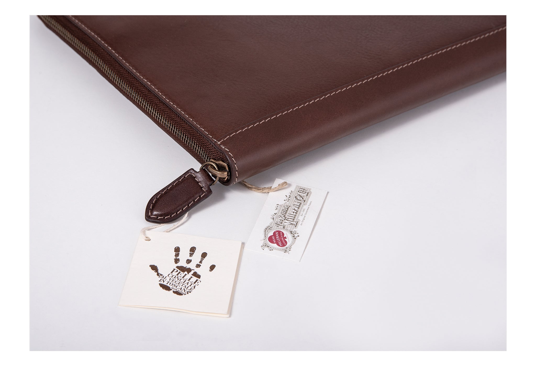 Albany Leather Document Holder from Rydal in 'Dark Brown' with Guarantee Labels.